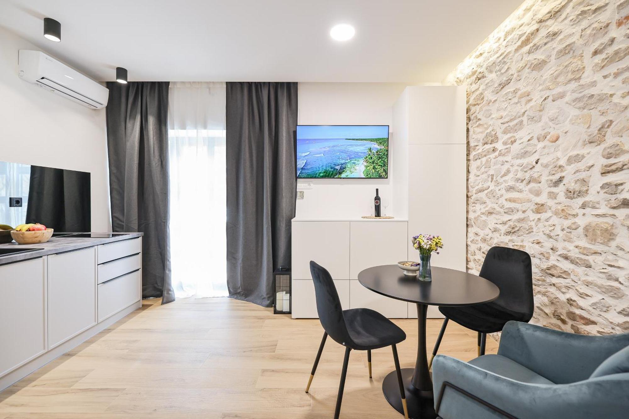 Apartment Monsignore Zadar